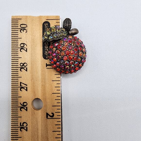 Laila Rowe Apple Brooch Aurora Borealis Crystal Pavé Red Fruit Pin 1" - Picture 5 of 5
